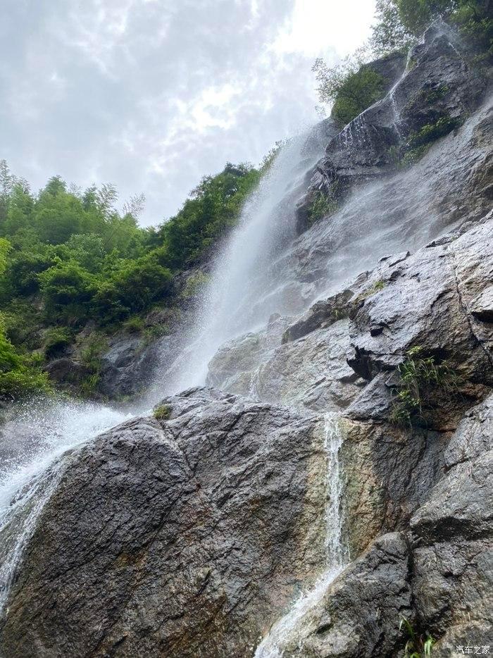 银发经济,见产业还要见事业